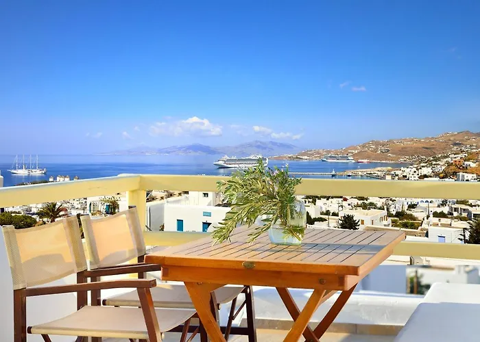 Pelican Mykonos Town