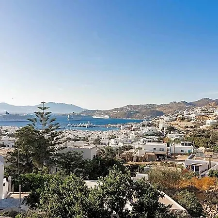 Pelican Mykonos Town
